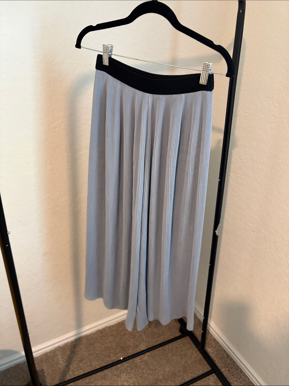 Zara Light Gray Pleated Wide Leg Pant  with Black Waistband